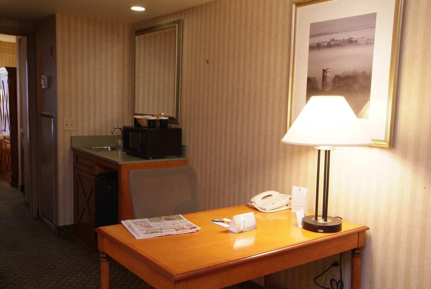 Embassy Suites Newark - Wilmington/South Dış mekan fotoğraf